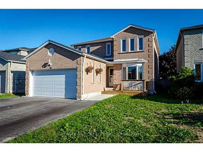 Detached House sold at 36 Blair Crescent, Barrie, Ontario, L4M 5Y6 - Grove East - MLS: S6273995