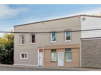 Investment sold at 757 Fourth Avenue, Tay, Ontario, L0K 1R0 - Port McNicoll - MLS: S6274007