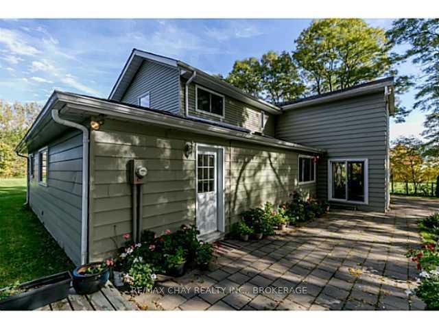 Listing Image 5