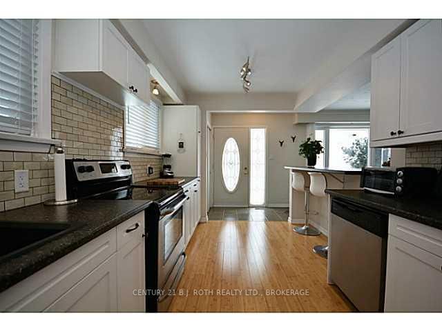 Listing Image 6
