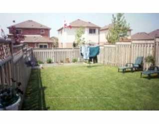 92 Cunningham Dr, Barrie, L4N 8L5 | Image 2