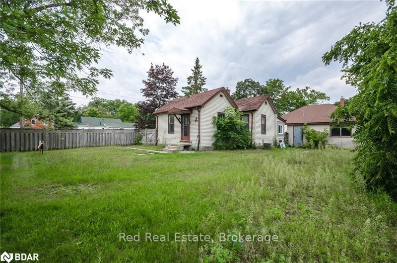 76 Henry St, Barrie, L4N 1C7 | Image 2