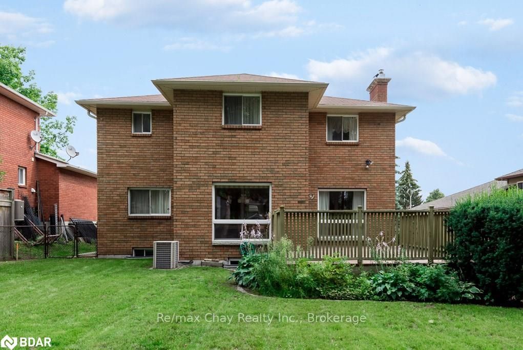 Listing Image 16