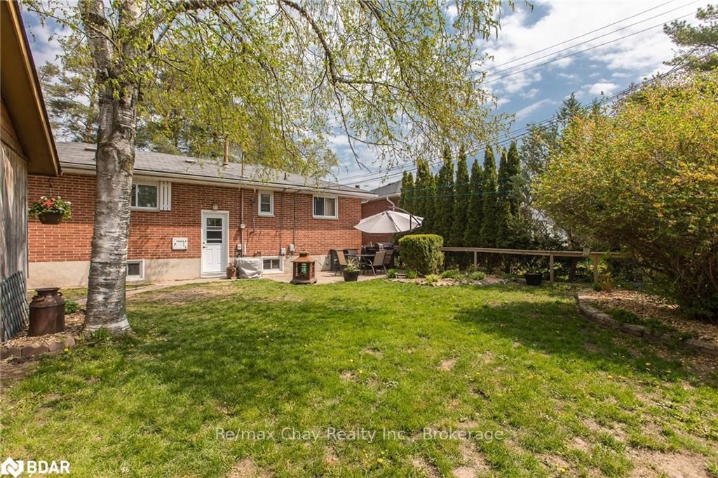 Listing Image 32
