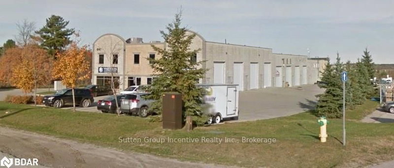 15 - 647 Welham Rd, Barrie, L4N 0B7 | Image 2