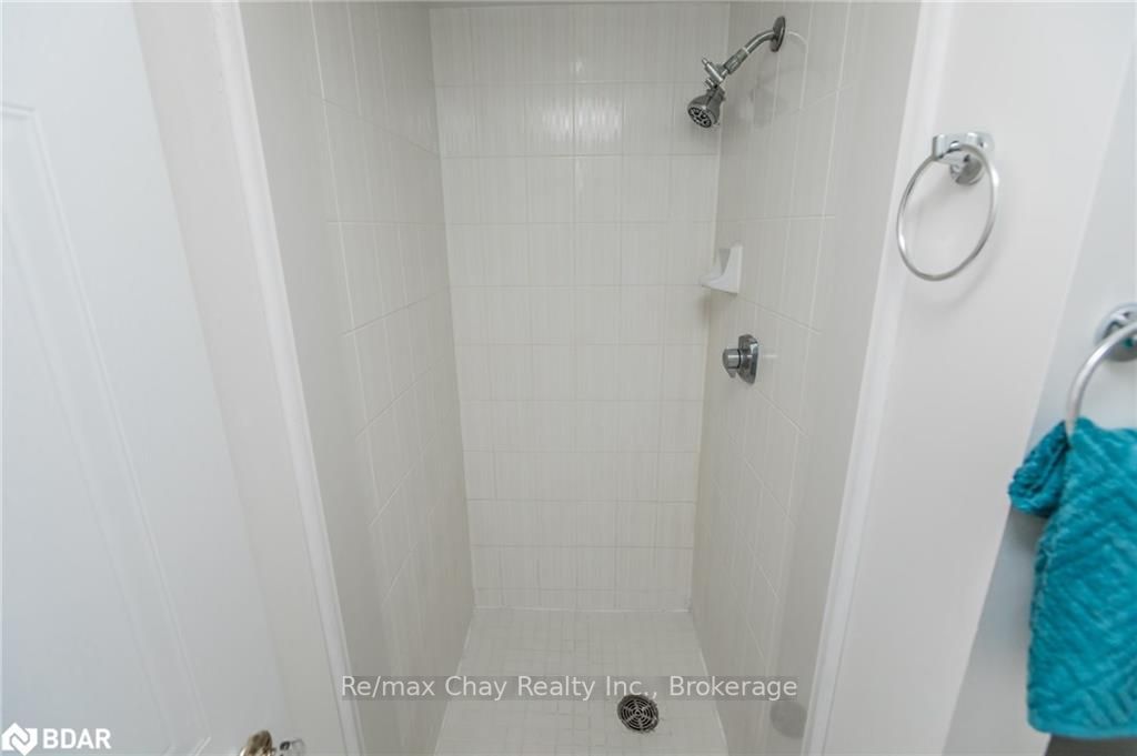 Listing Image 30