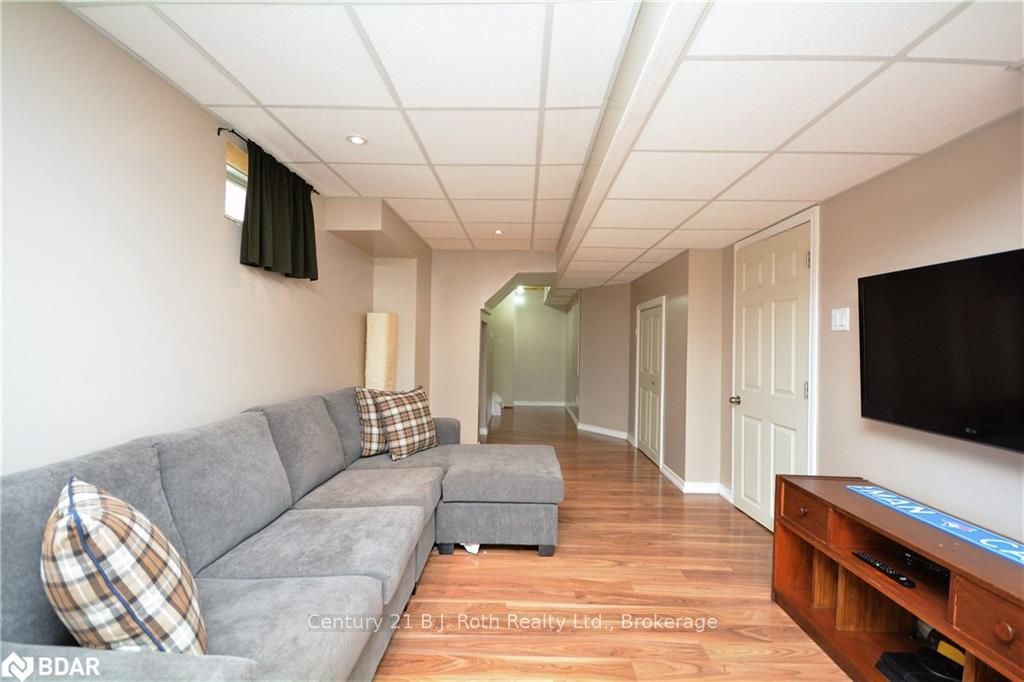 Listing Image 31
