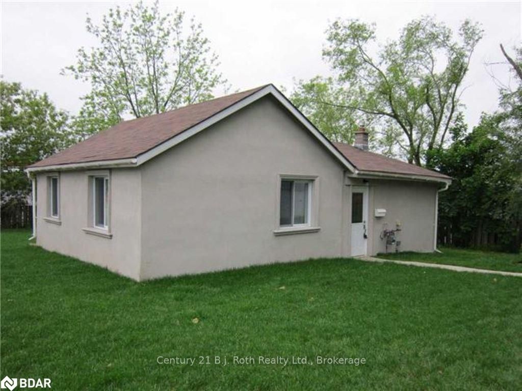 Listing Image 19