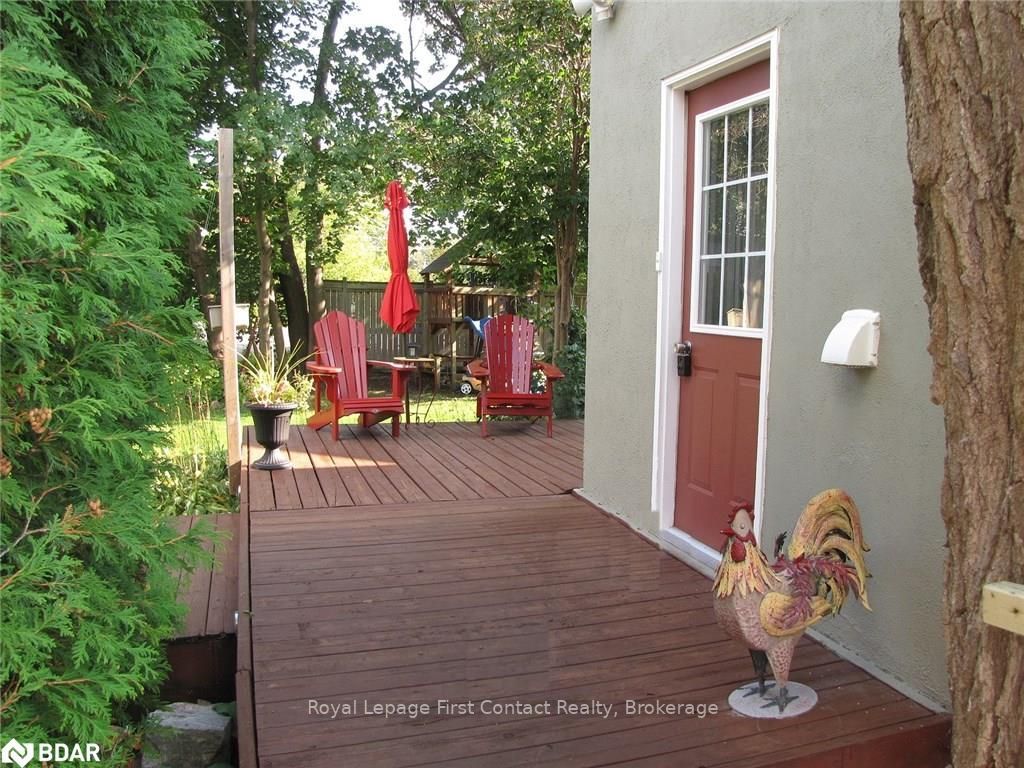 Listing Image 3
