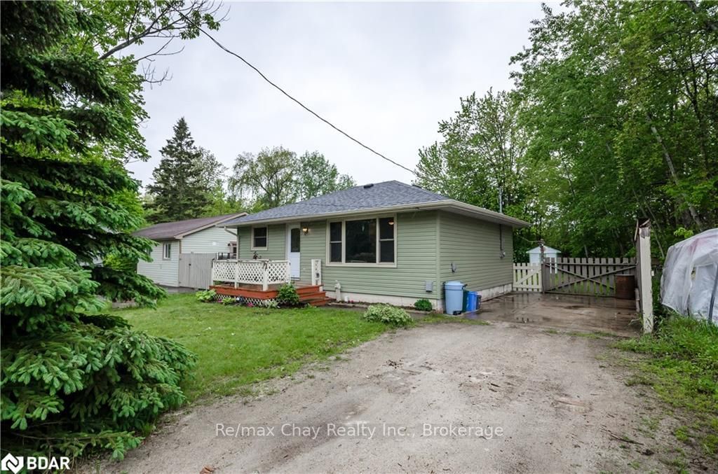 Listing Image 3