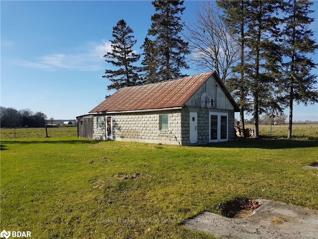 Listing Image 3