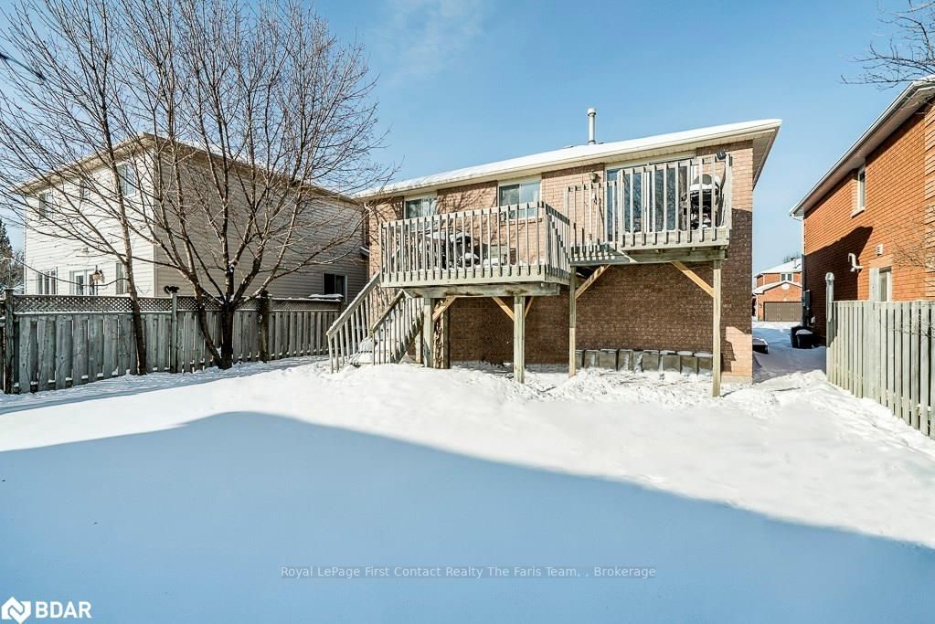 Listing Image 11