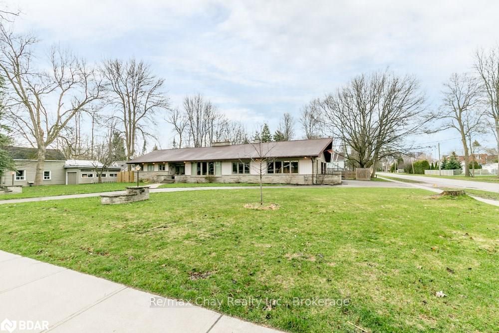 Listing Image 5
