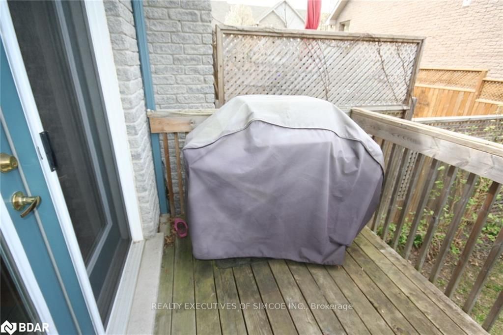 Listing Image 33