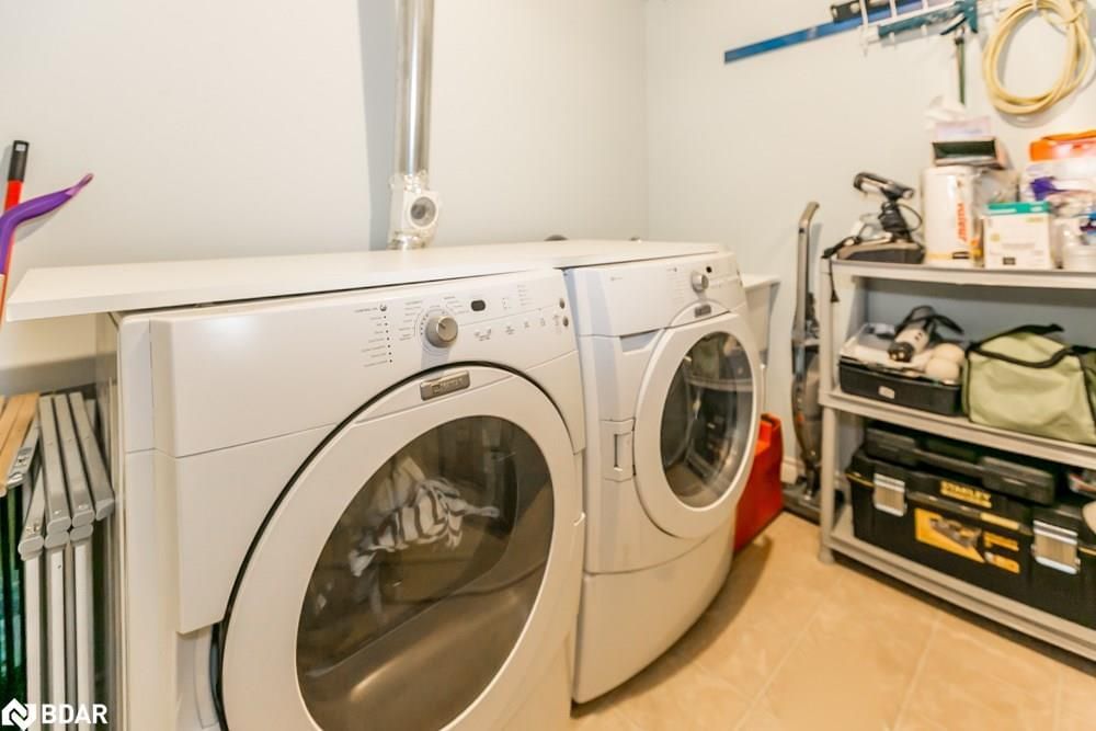 Listing Image 14