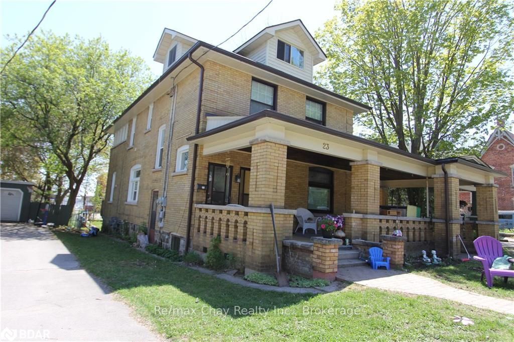 Listing photo 3