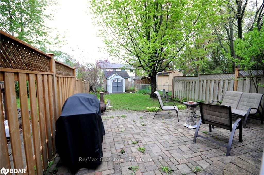 Listing Image 3