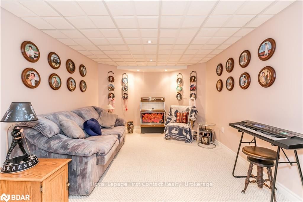 Listing Image 31