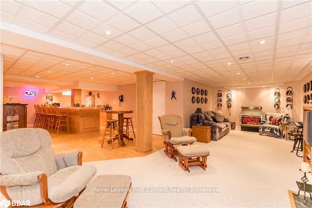 Listing Image 33