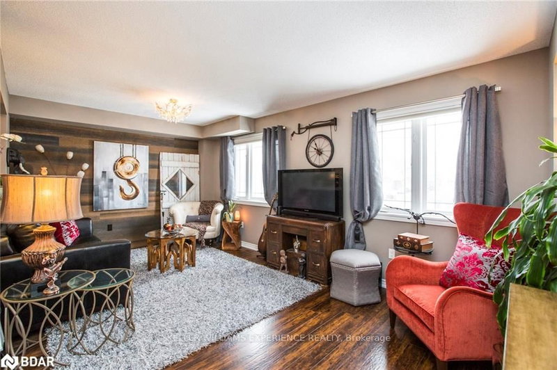 221 Harvie Rd, Barrie, L4N 9P8 | Image 3