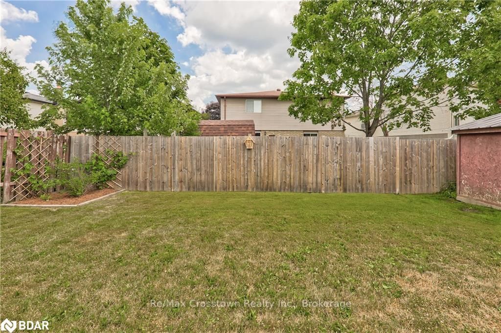 Listing Image 23