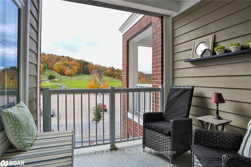 305 - 40 Horseshoe Blvd, Oro-Medonte, L4M 4Y8 | Image 3