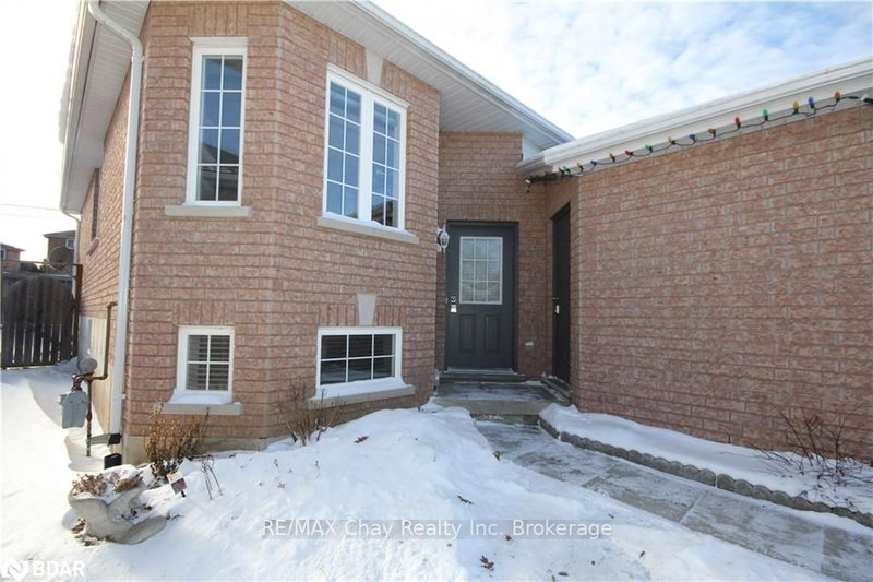 61 Stollar Blvd, Barrie, L4M 6N3 | Image 3