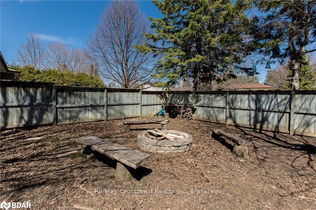 Listing Image 40