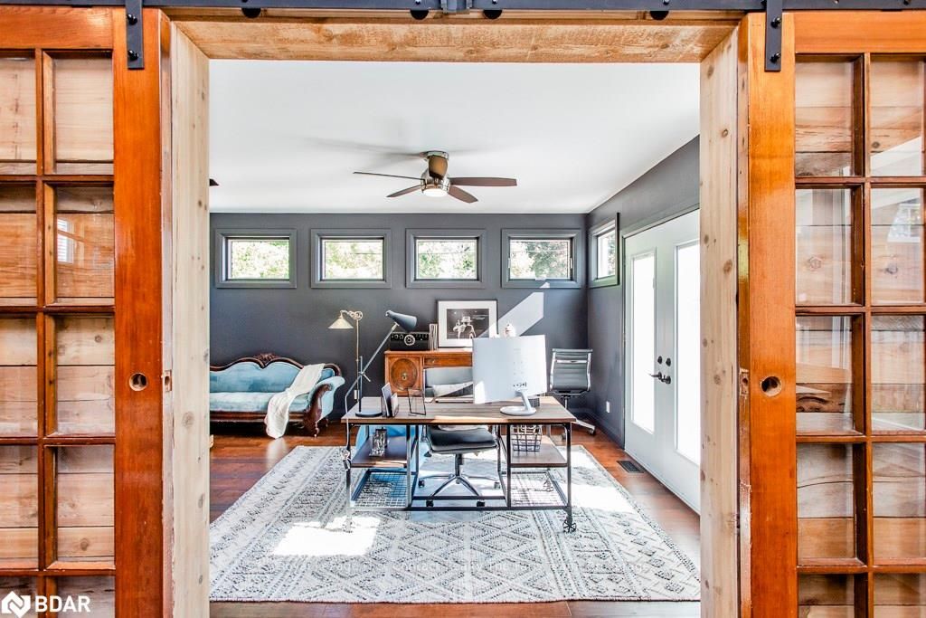 Listing Image 7