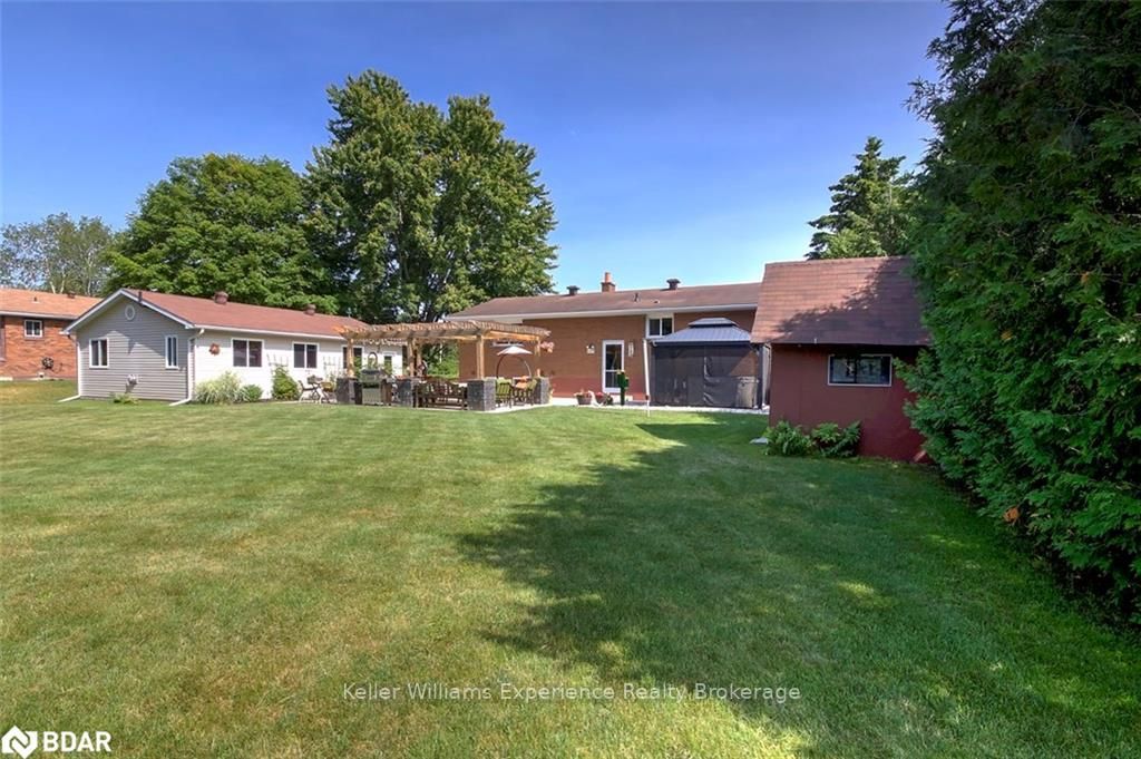 Listing Image 17
