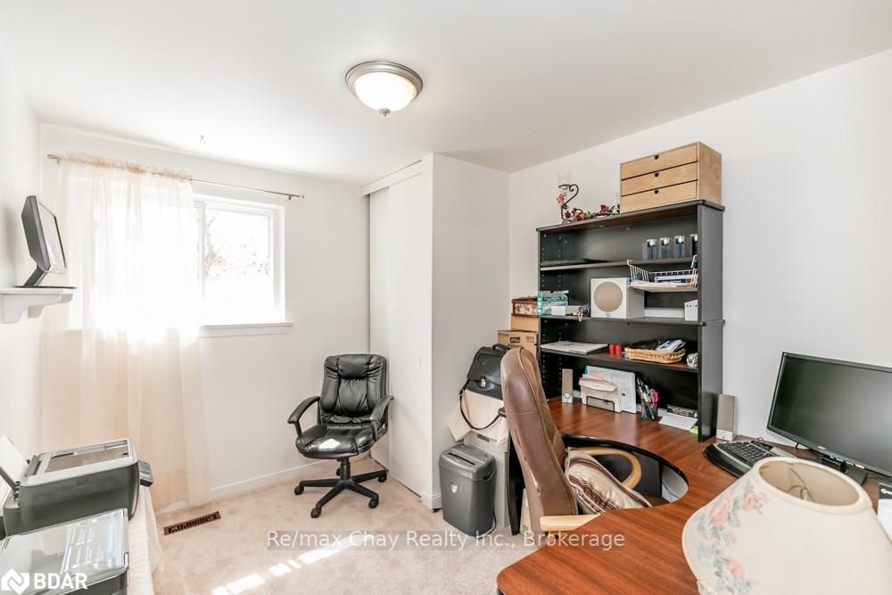 Listing Image 23