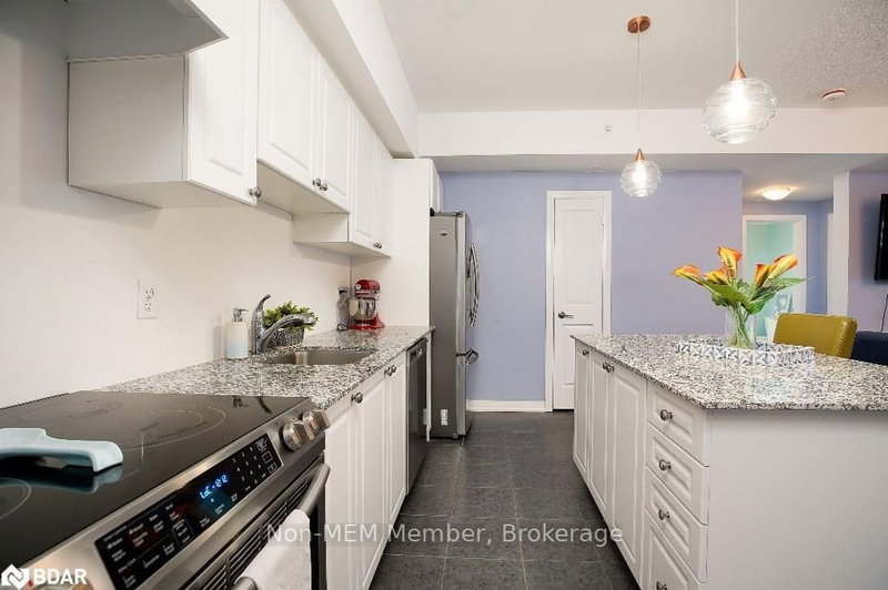 309 - 300 Essa Rd, Barrie, L4N 9Y4 | Image 3