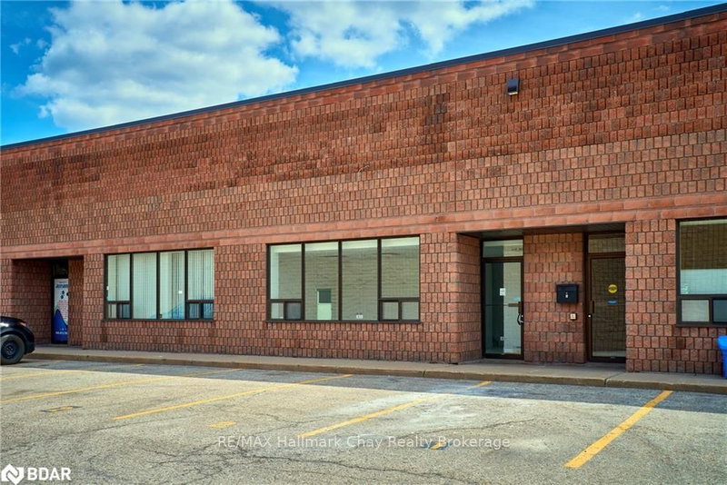 2 - 25 Saunders Rd, Barrie, L4N 9A7 | Image 2