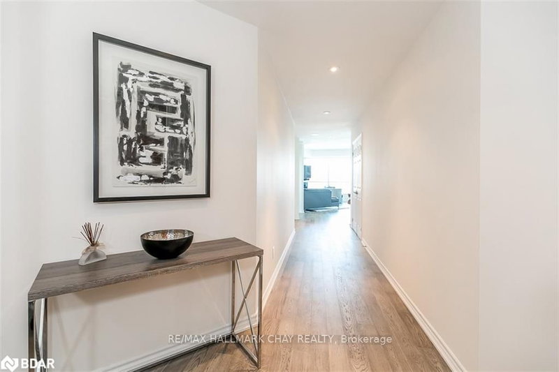 604 - 33 Ellen St, Barrie, L4N 6E9 | Image 3