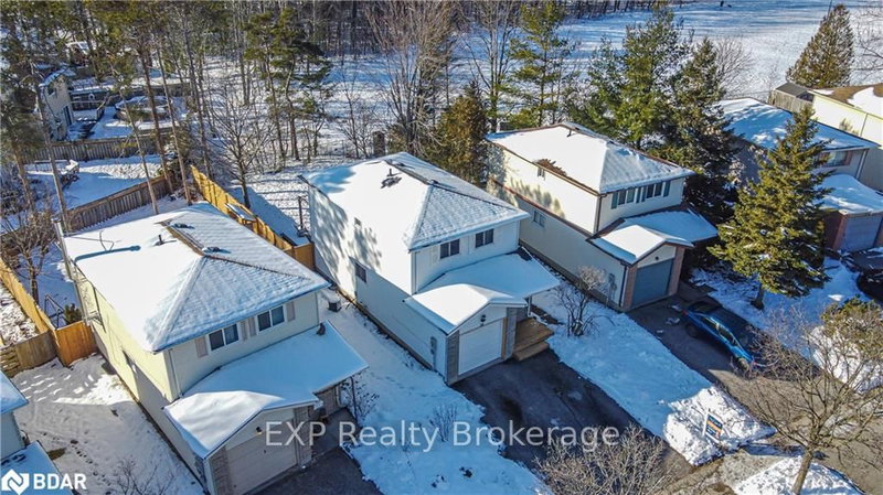 56 Shakespeare Cres, Barrie, L4N 6C1 | Image 2