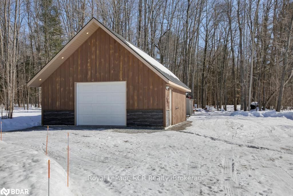 Listing Image 32