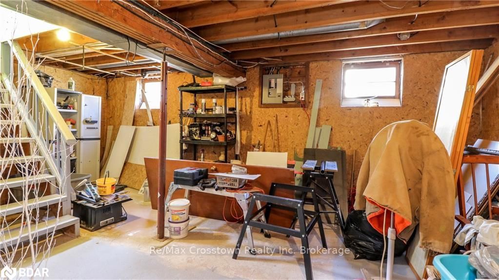 Listing Image 19