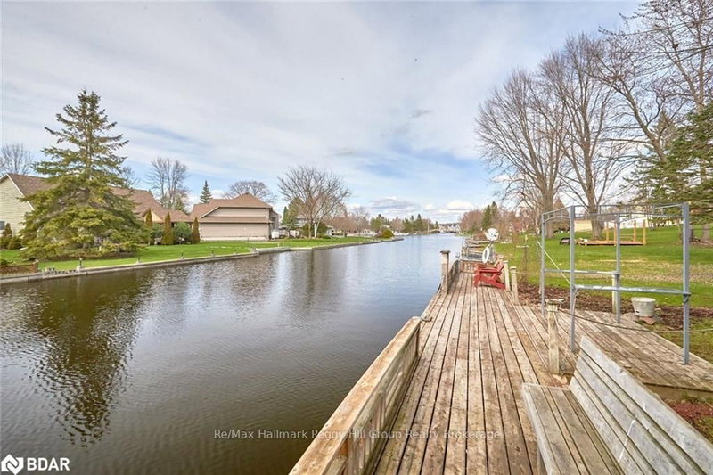 40 Ridge Ave, Ramara, L0K 1B0 | Image 2