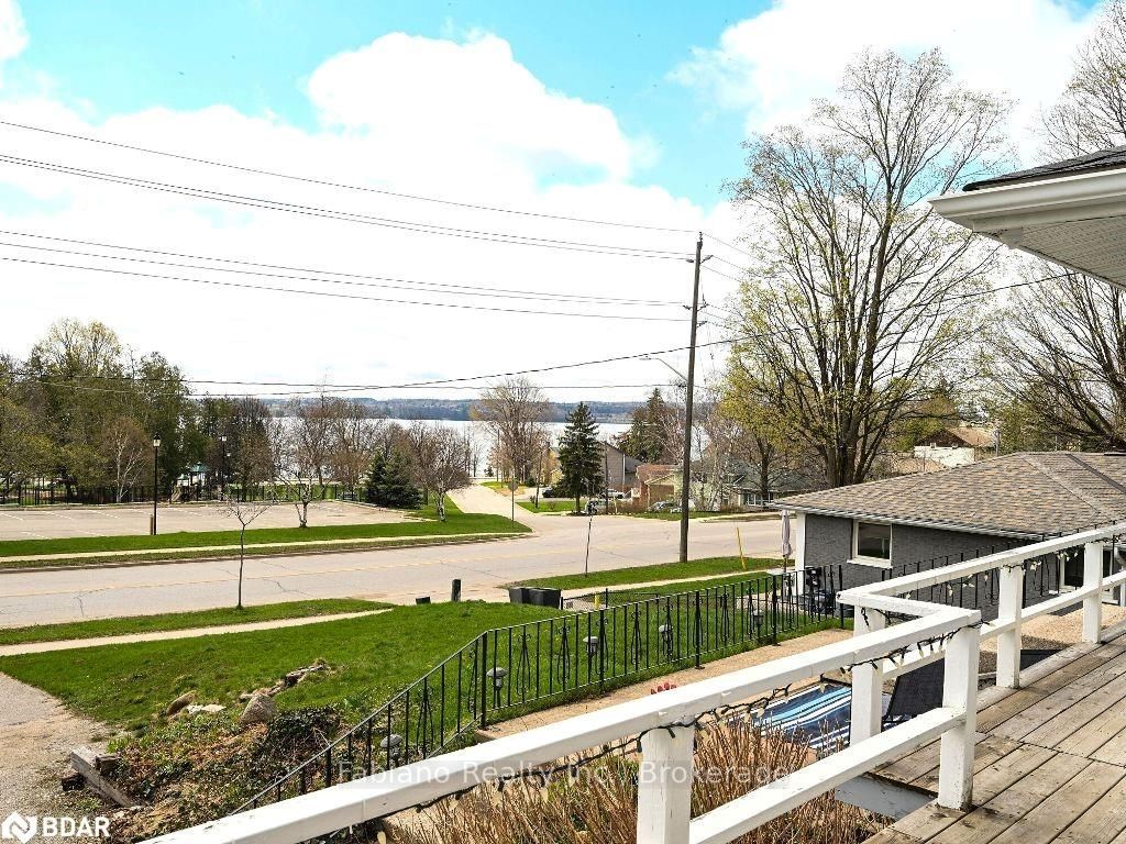 Listing Image 14