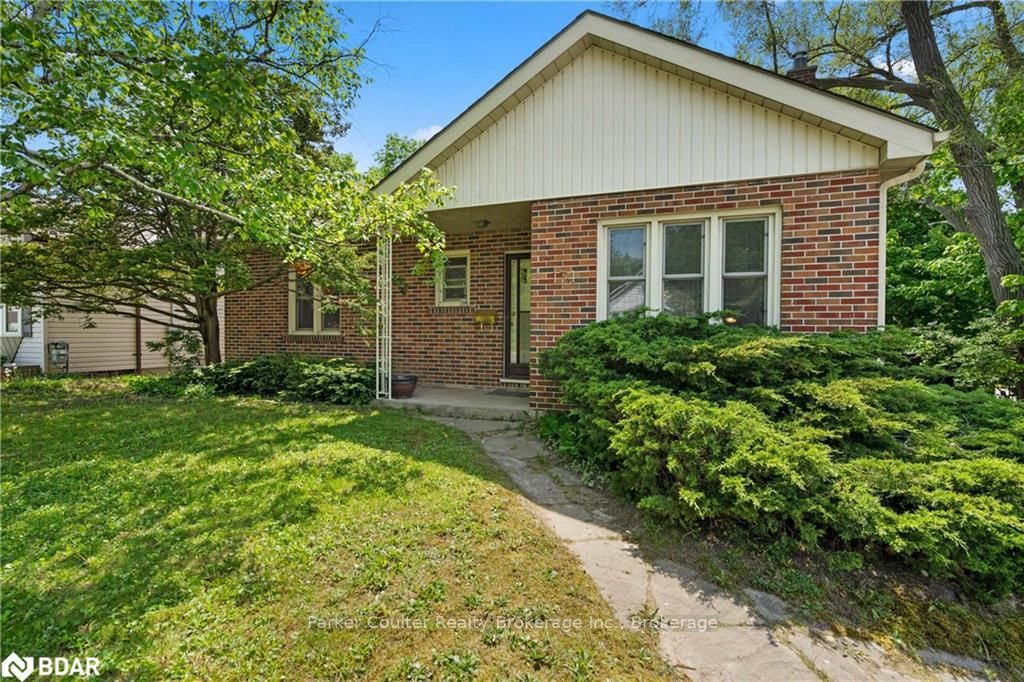 Listing Image 3