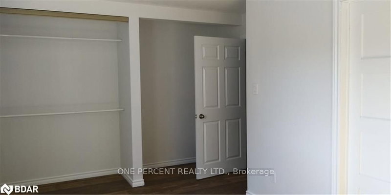 312 - 126 Bell Farm Rd, Barrie, L4M 6J3 | Image 3