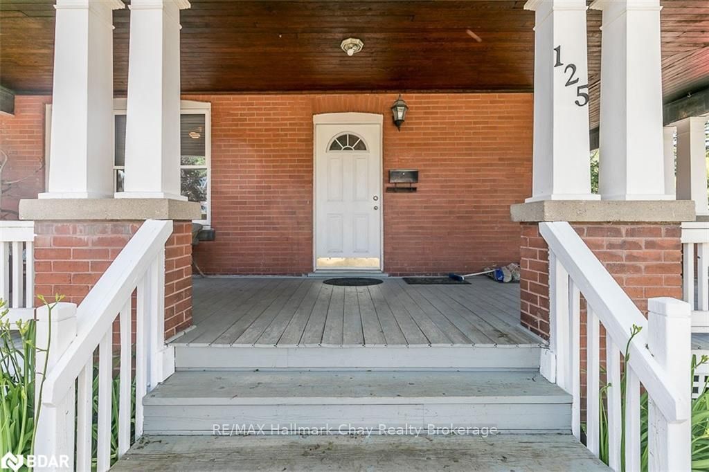 Listing Image 3