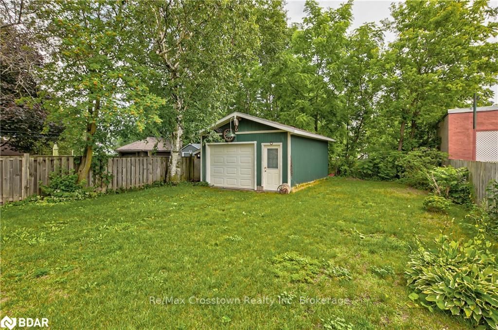Listing Image 7