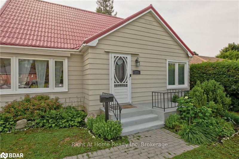 177 Duckworth St, Barrie, L4M 3W6 | Image 2