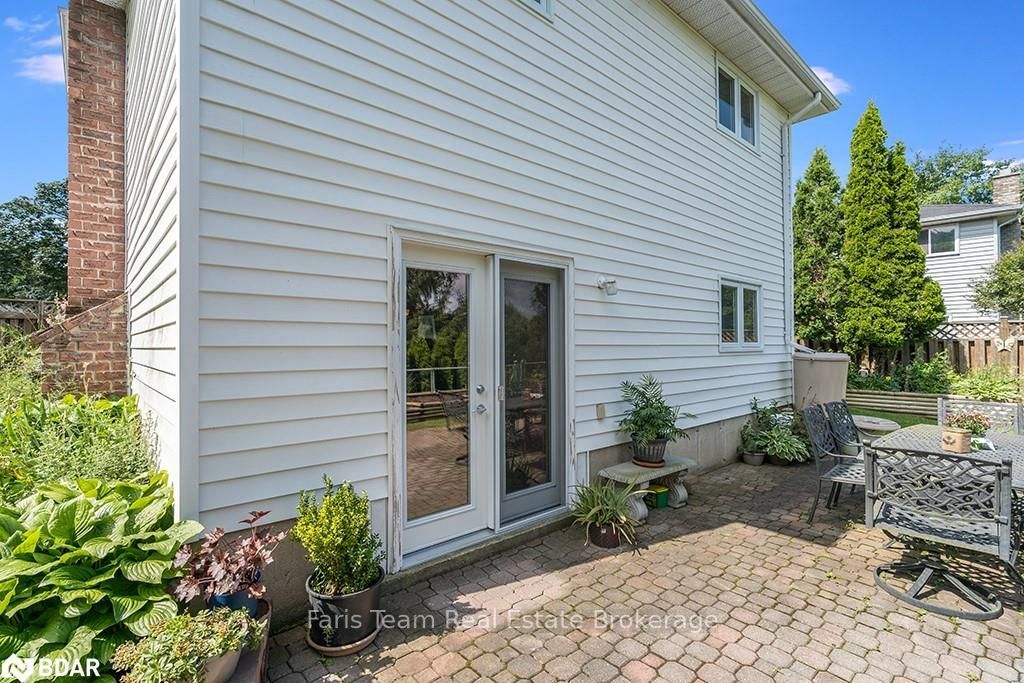 Listing Image 22