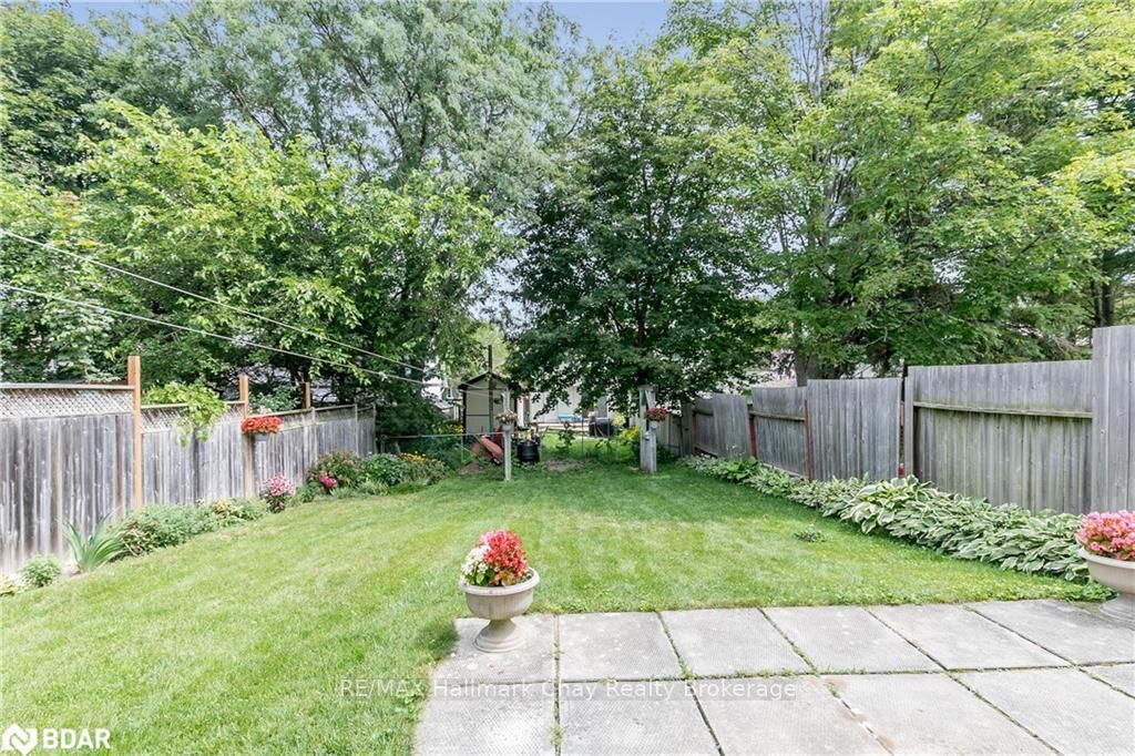 Listing Image 7