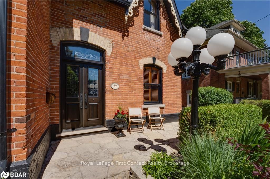 Listing Image 3