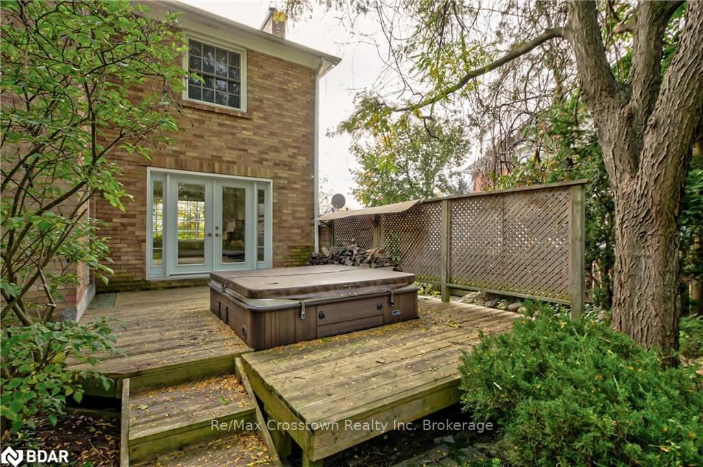 Listing Image 7