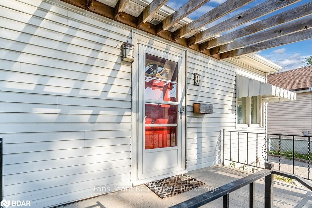 Listing Image 3