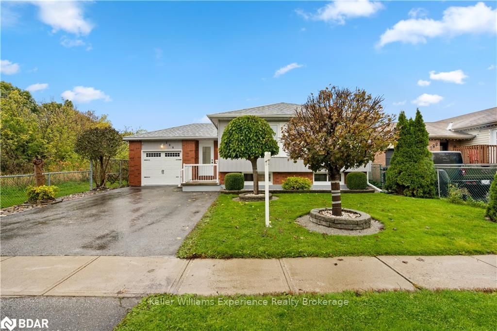 Listing photo 2